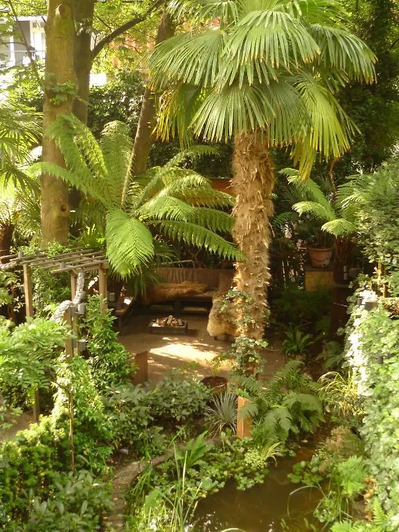 Garden Suite Centre Amsterdam 3*,  Niederlande